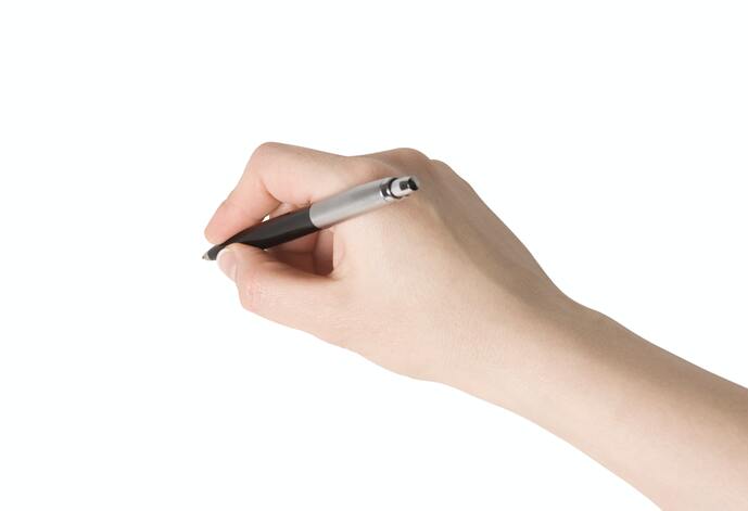 Chọn độ dày của trục phù hợp với cách cầm và áp lực bút của bạn.